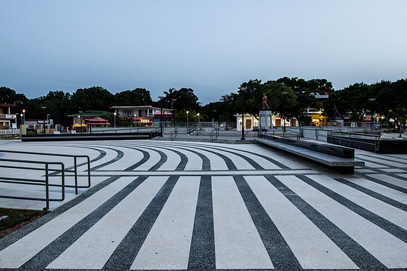 La Plaza